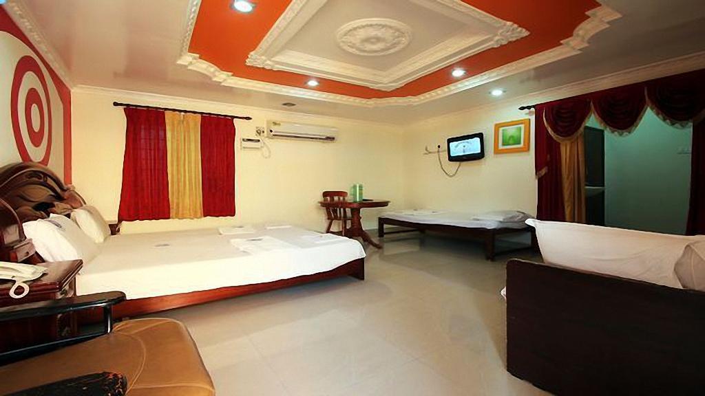 Hotel Sri Saravana Rāmeswaram Екстериор снимка